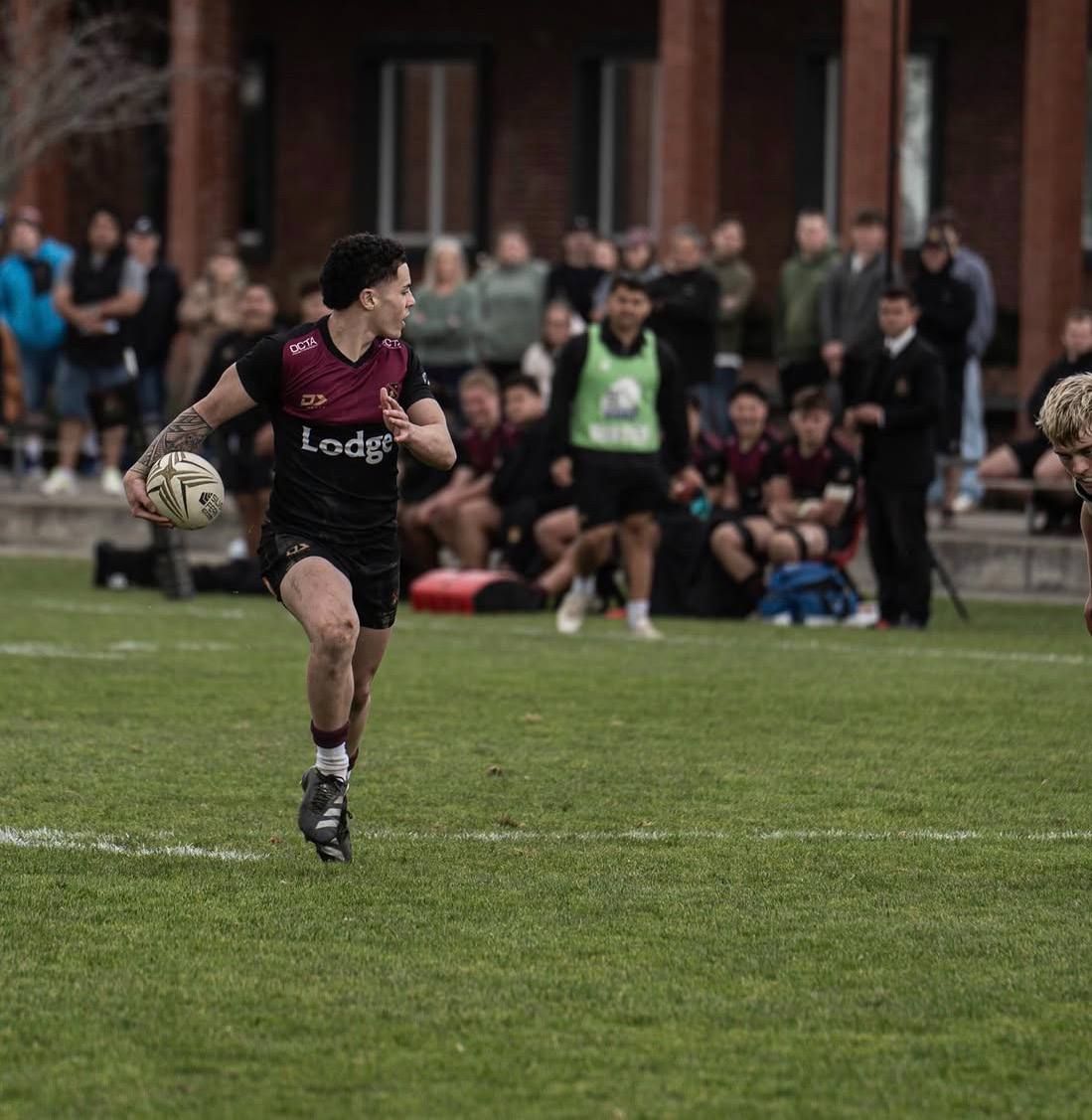 Carson Hunter in open-field attack against Wesley College